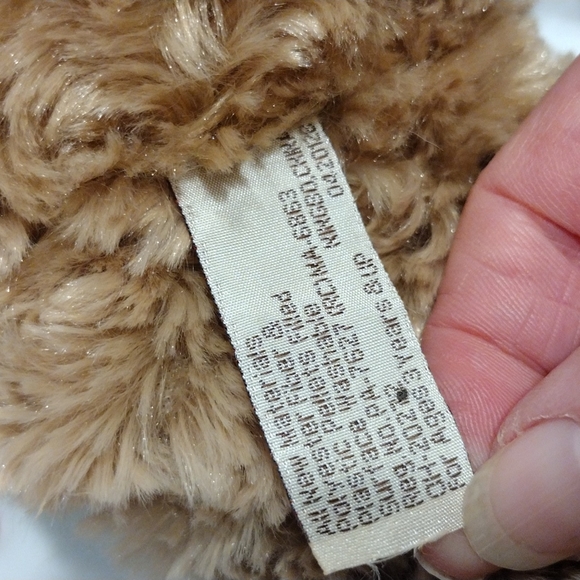 Hug Fun Intl plush bear 18" - Picture 8 of 8